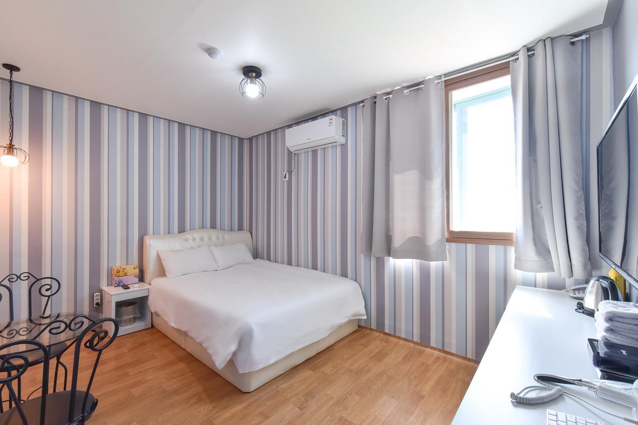 Gunsan La Siesta Hotel Kültér fotó